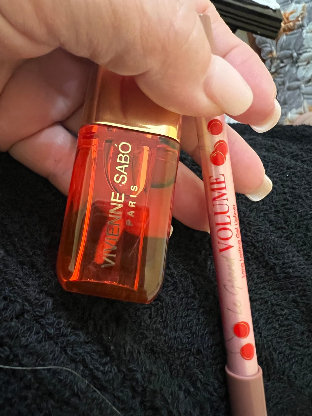 Customer photo review of Олио за устни Плодово Сорбе Sirop de fruits Vivienne Sabo