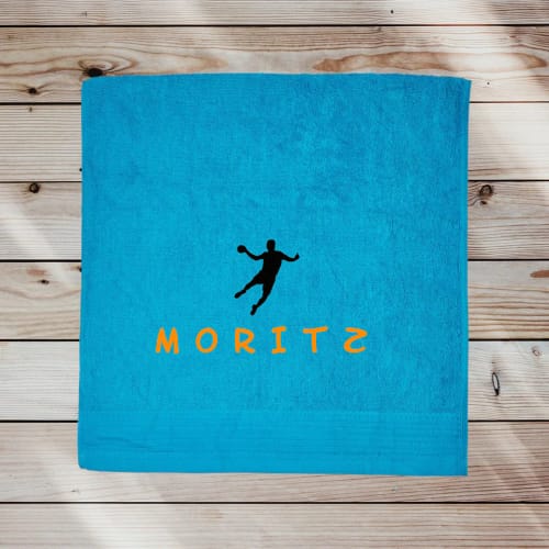 Customer photo review of Personalisiertes Kinder Handtuch mit Namen und Motiv bestickt