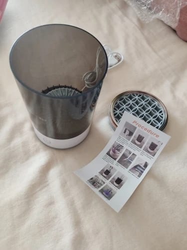Customer photo review of Curățător electric pentru pensule de machiaj