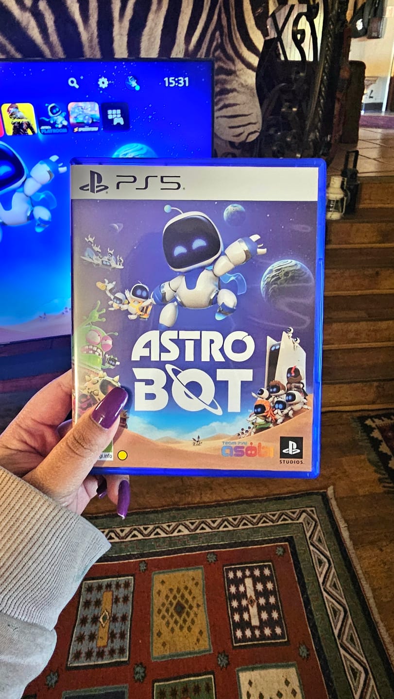 Customer photo review of Astro Bot (PS5)