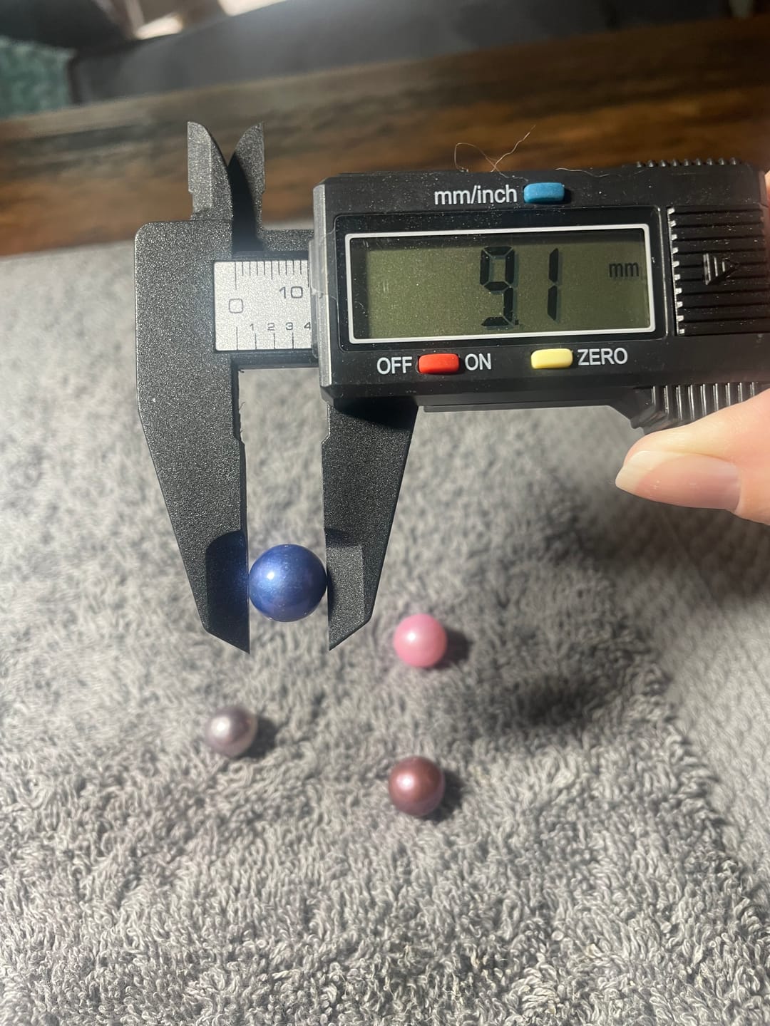Customer photo review of Pearl Bomb - 9-14+mm Edison