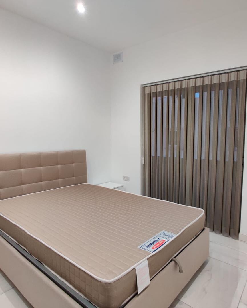 Customer photo review of Stripe Woodsmoke Day & Night Vertical Sheer 40cm