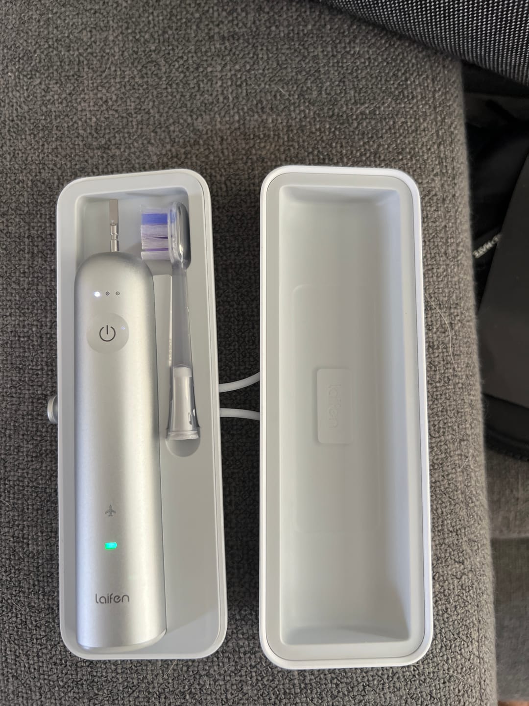 Customer photo review of Laifen Wave toothbrush travel case