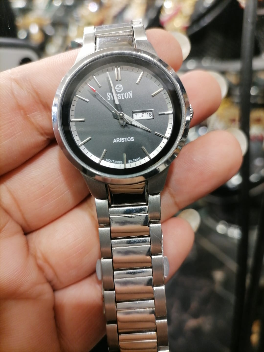 Customer photo review of Aristos