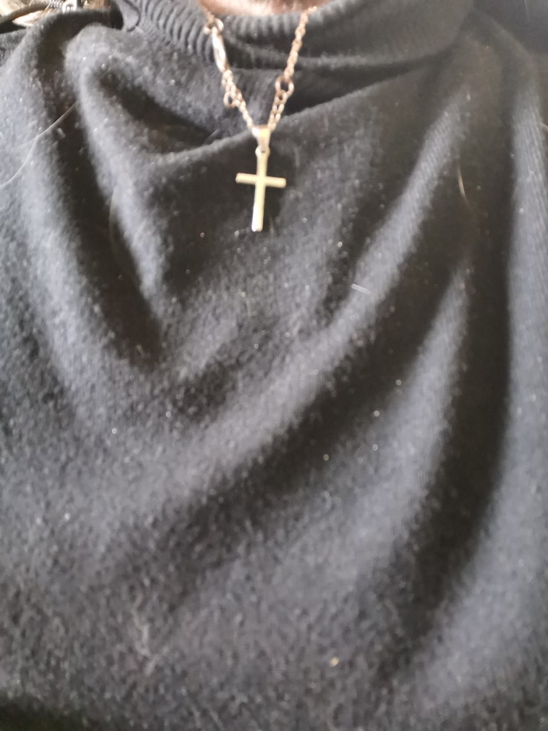 Customer photo review of Collier Croix Acier Inoxydable