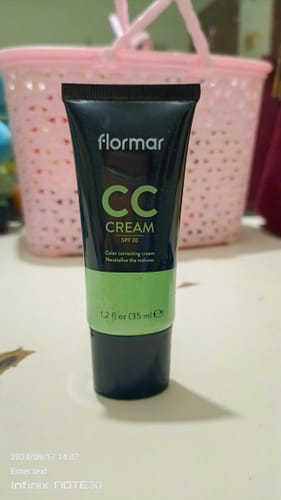 Customer photo review of Flormar CC Cream