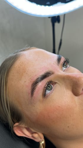 Customer photo review of Brow Lamination Kit - 1,2 & 3 Steps - 3x10 Sachets