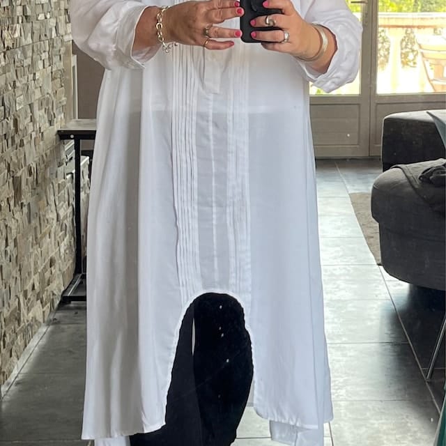 Customer photo review of Long Sleeve Asymmetrical Black Shirt