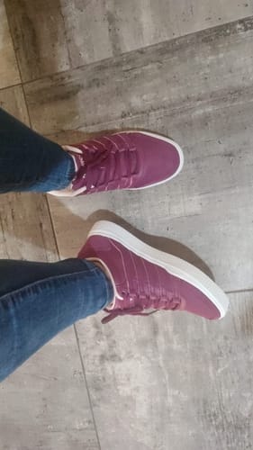 Customer photo review of Tenis Vista Trainer Women