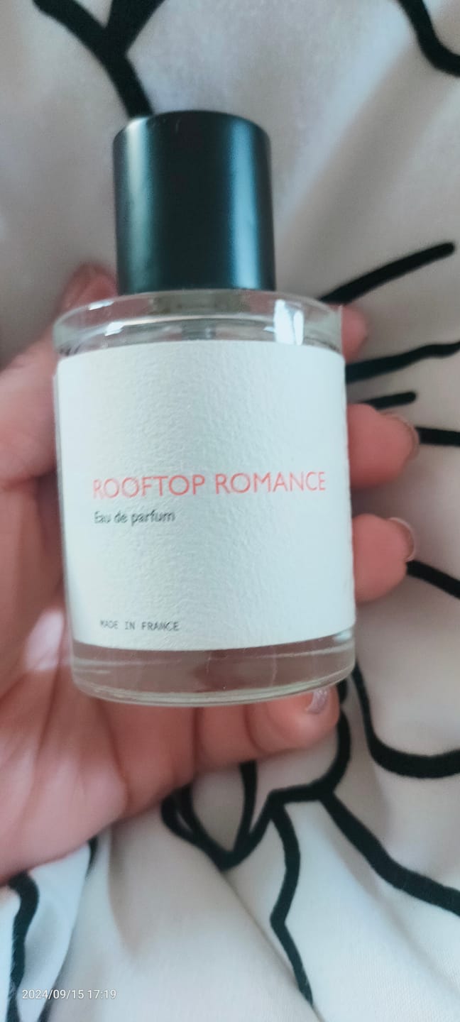 Customer photo review of Rooftop Romance