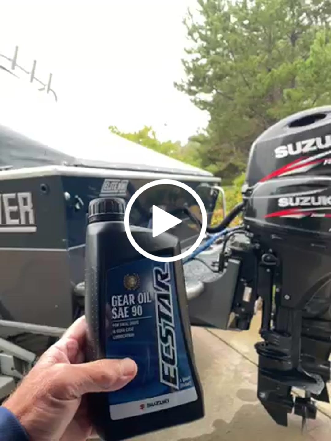 Customer video review of Suzuki ECSTAR Lower Unit Gear Oil SAE 90