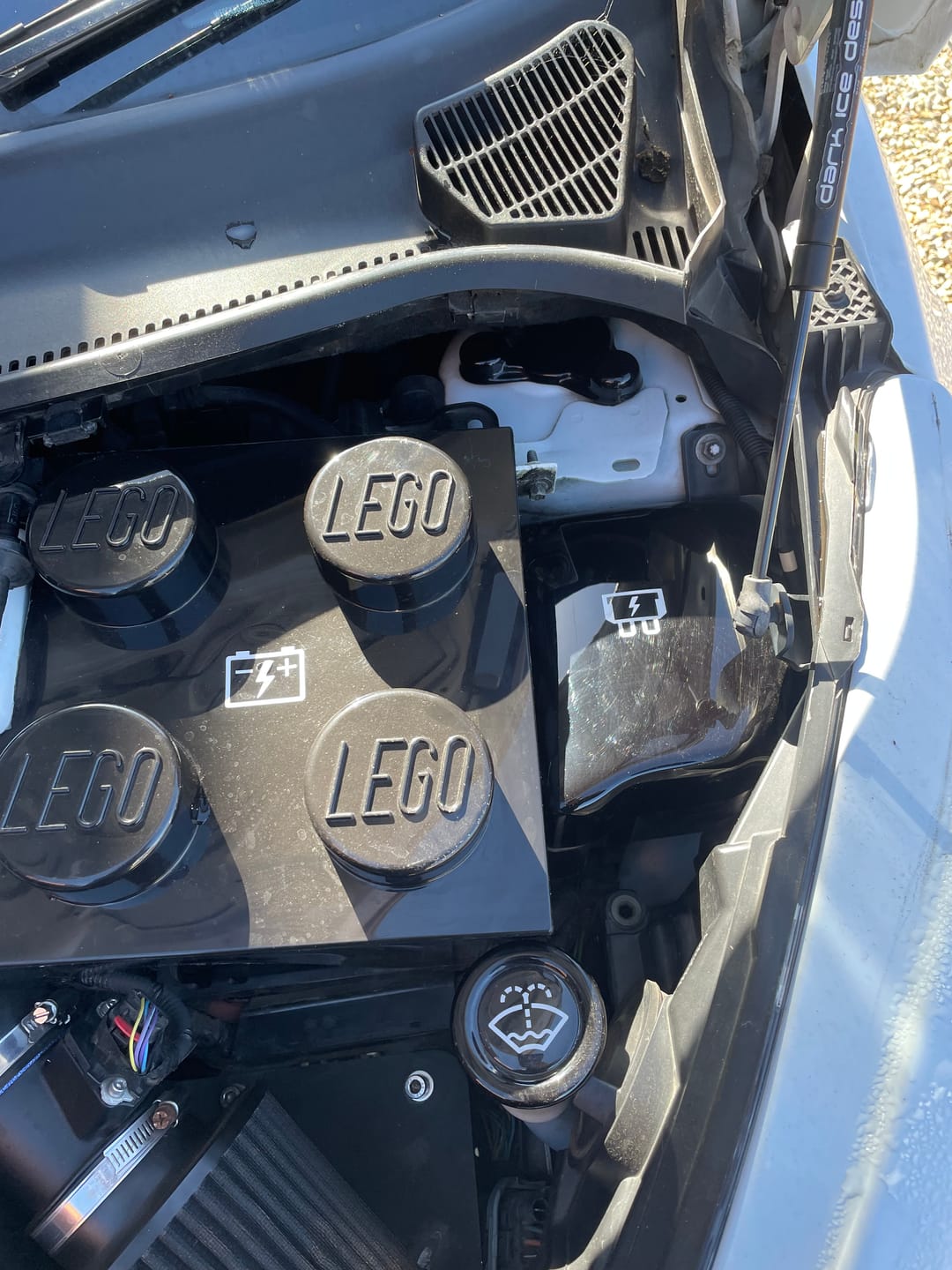 Customer photo review of Proform Fuse Box Cover (Plastic Finishes) -  Mk7/7.5 Ford Fiesta