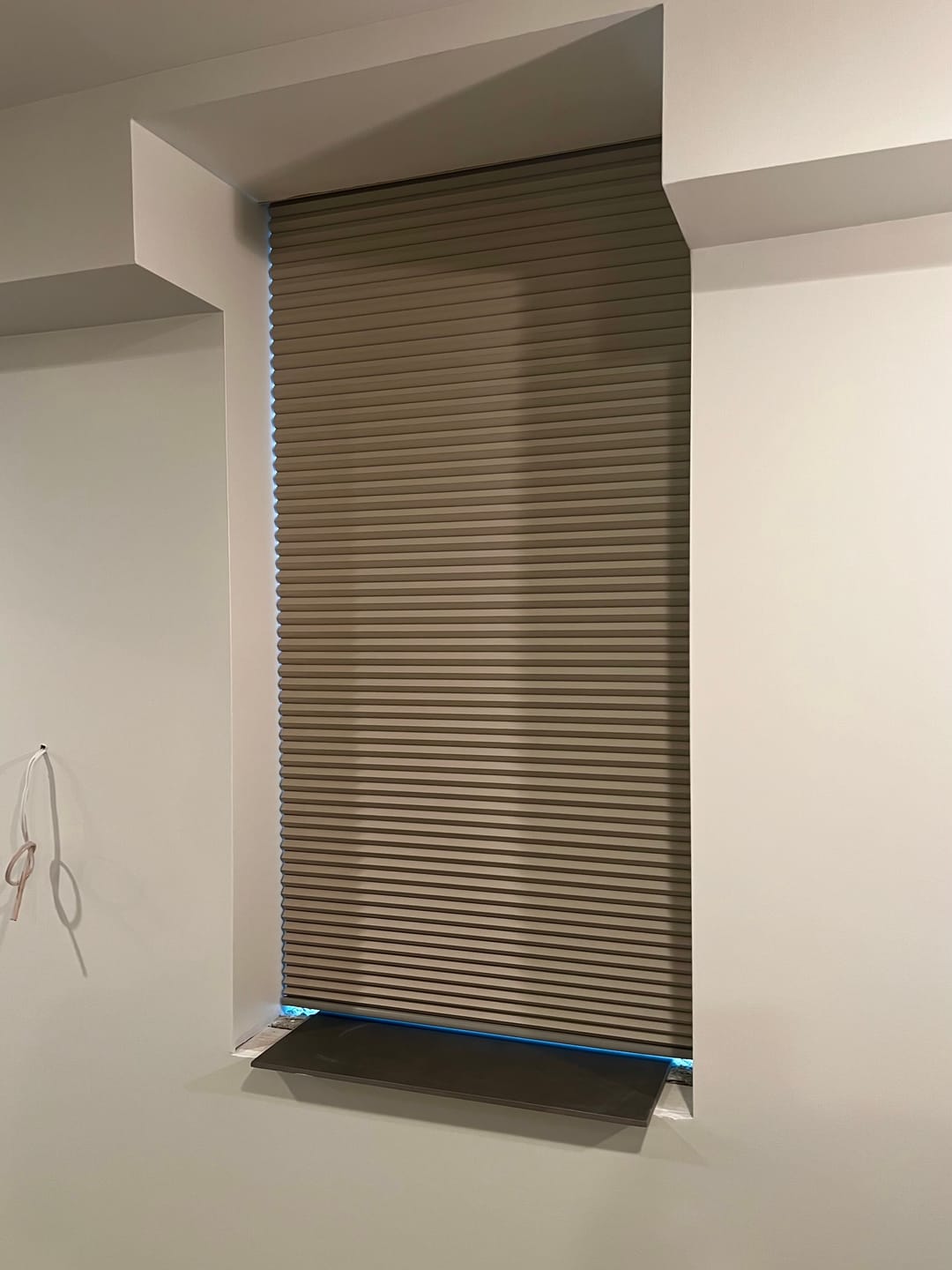 Customer photo review of SmartWings Motorized Blackout Cellular Shades Hazel