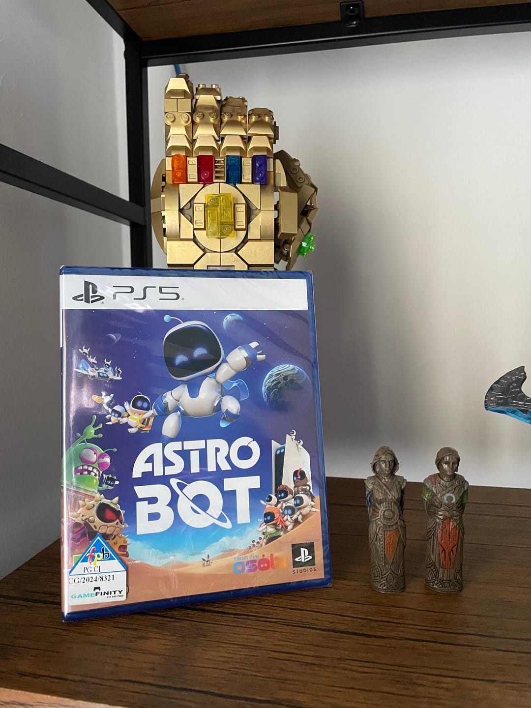Customer photo review of Astro Bot (PS5)