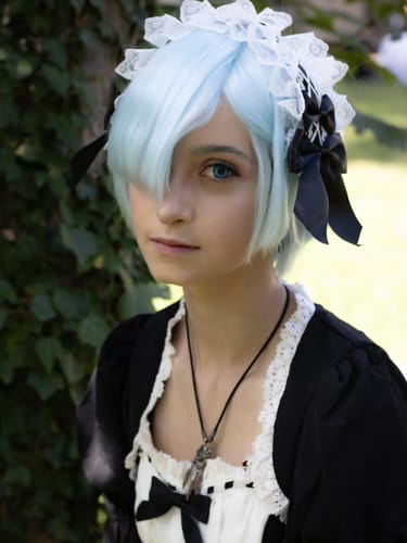 Customer photo review of Vivid Brilliant Blue