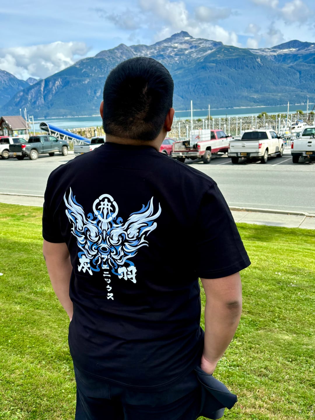 Customer photo review of Fenikkusu T-Shirt