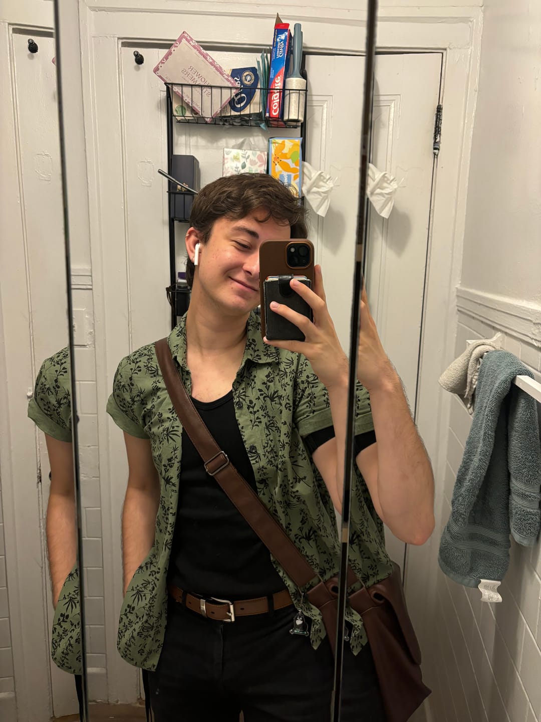 Customer photo review of Men's Green Cotton Hawaiian Summer Vintage Floral Holiday Cruise Short Sleeve Button Up Shirt