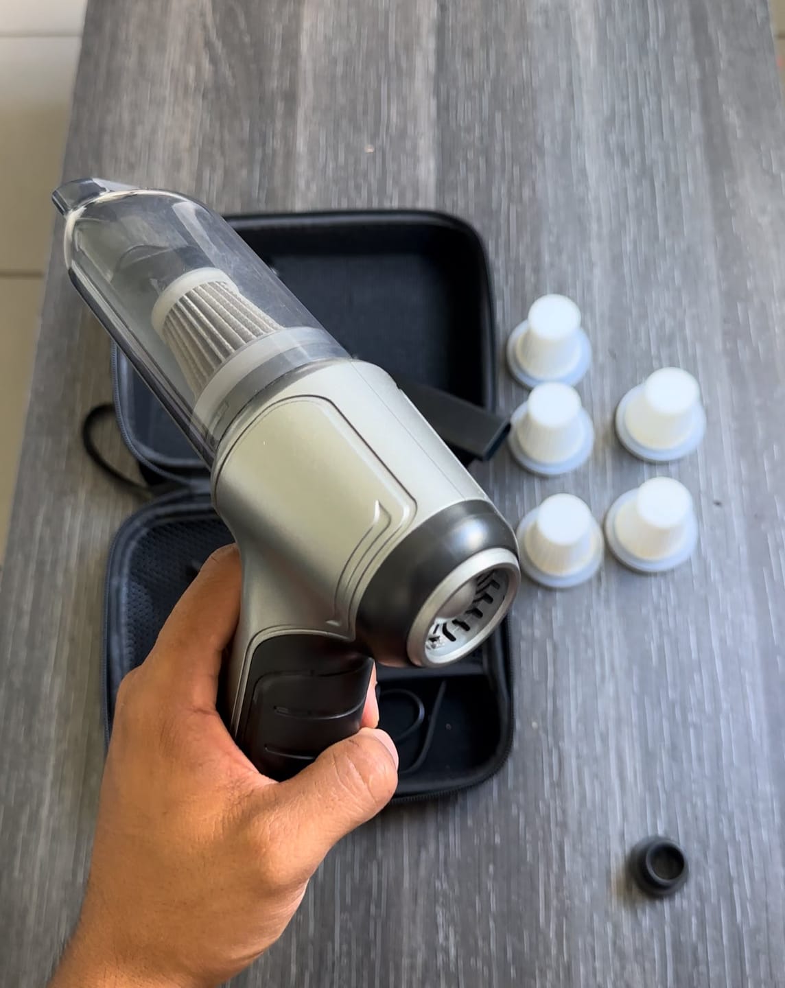 Customer photo review of Aspirateur Vortex : L’Essentiel pour une Voiture Impeccable