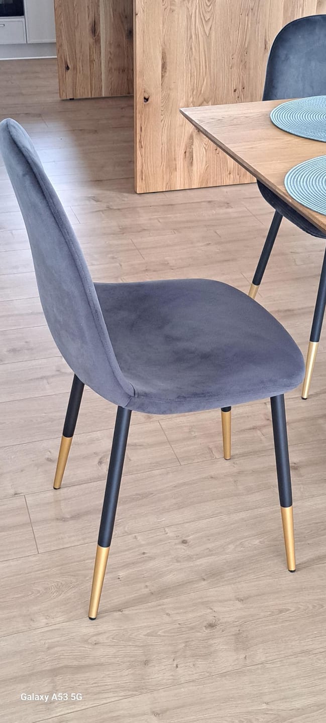 Customer photo review of Scaun tapitat K379, gri/negru, stofa catifelata/metal, 45x48x88 cm