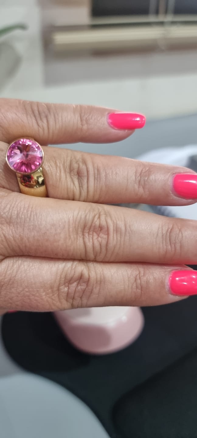 Customer photo review of Basic Ring Big in Gold