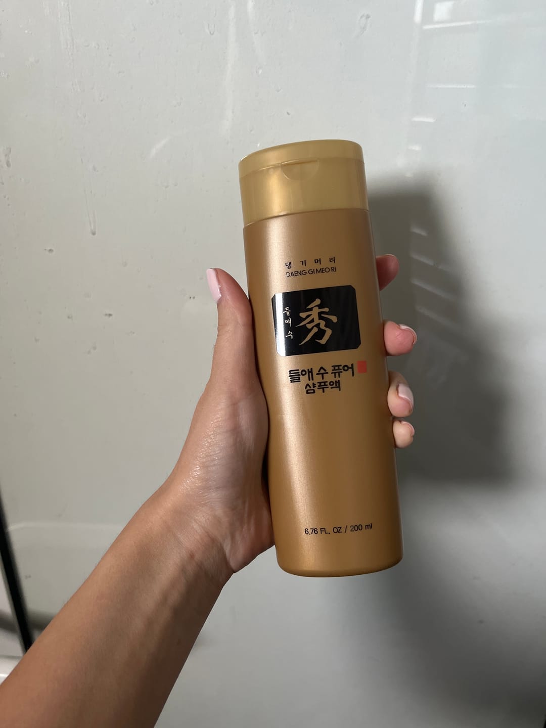 Customer photo review of Безсулфатен стимулиращ растежа шампоан против косопад Doori Златен еликсир
