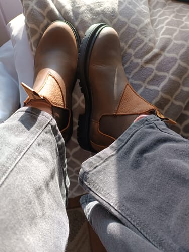 Customer photo review of Botín Original 2.0 Café Rústico Mujer