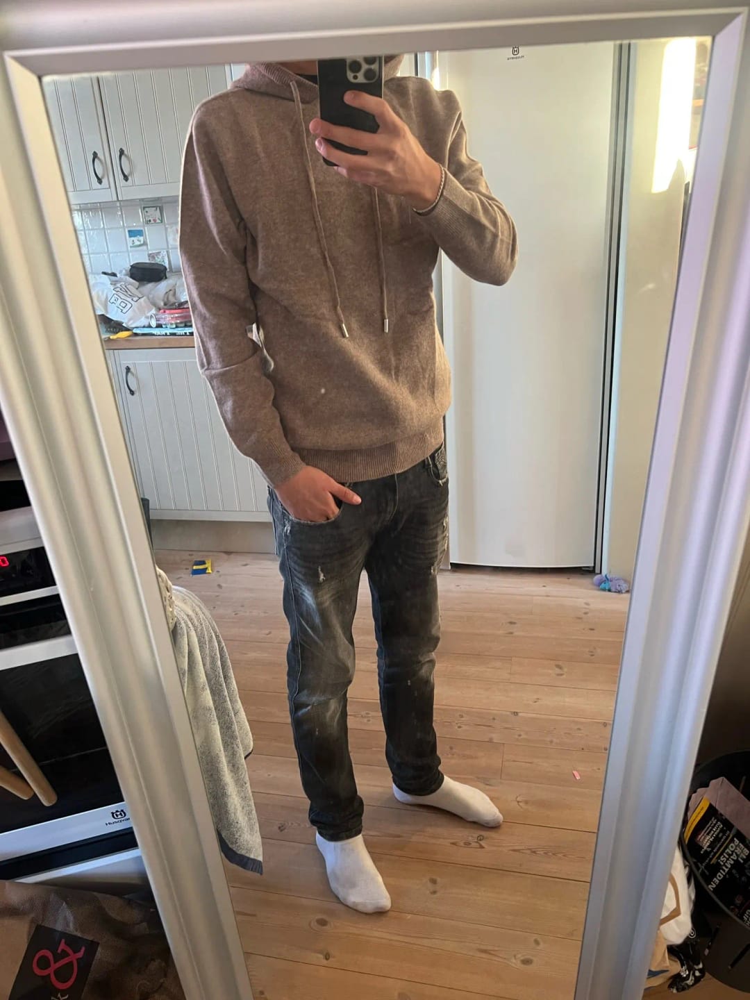 Customer photo review of 100% CASHMERE HOODED SWEATER