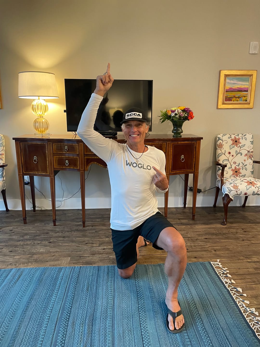Customer photo review of Siveo Men's Origin Long Sleeve Tee
