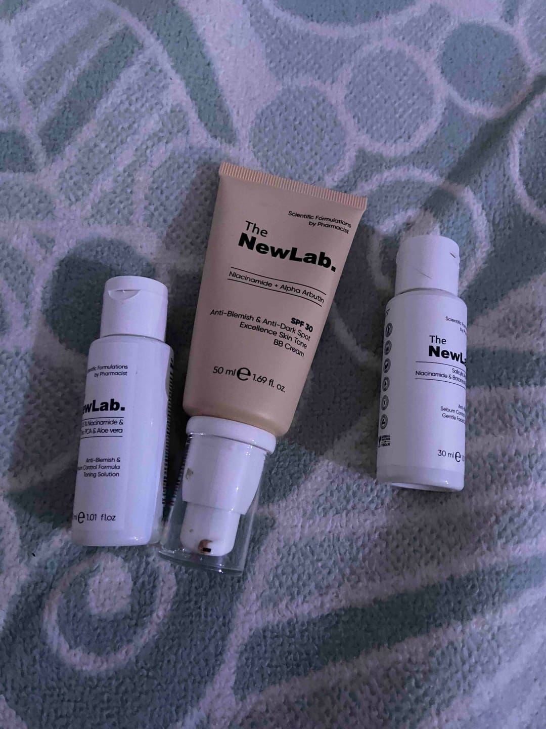 Customer photo review of BB Cream LSF 30 Anti-Akne & Anti-Unreinheiten