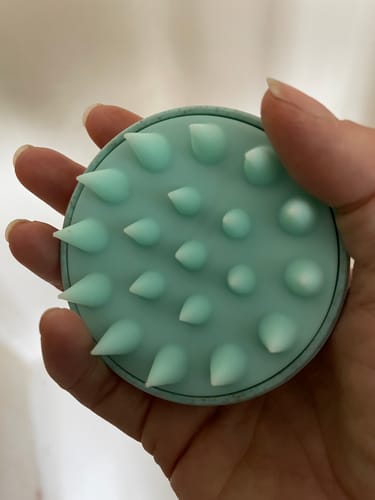 Customer photo review of Shampoo Head Massager