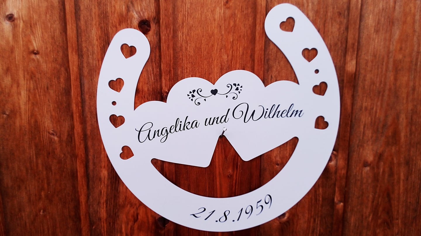 Customer photo review of Glückshufeisen aus edlem Stahl noble Design (personalisierbar) - ausgefallenes Hochzeitsgeschenk