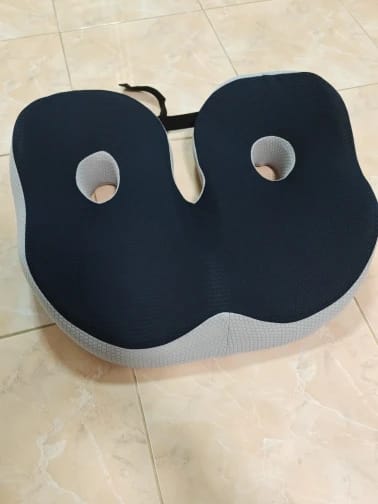 Customer photo review of Adjustable Memory Foam Sit Bone Relief Seat Cushion