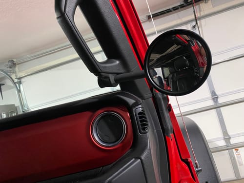 Customer photo review of JL/JLU A-Pillar Side Jeep Mirrors with Base Mount Driver AND Passenger