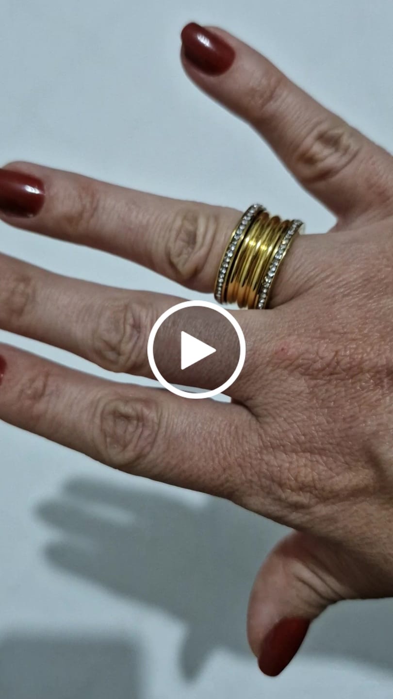 Customer video review of Anel Luxo Imperial Banhado em Ouro 18K