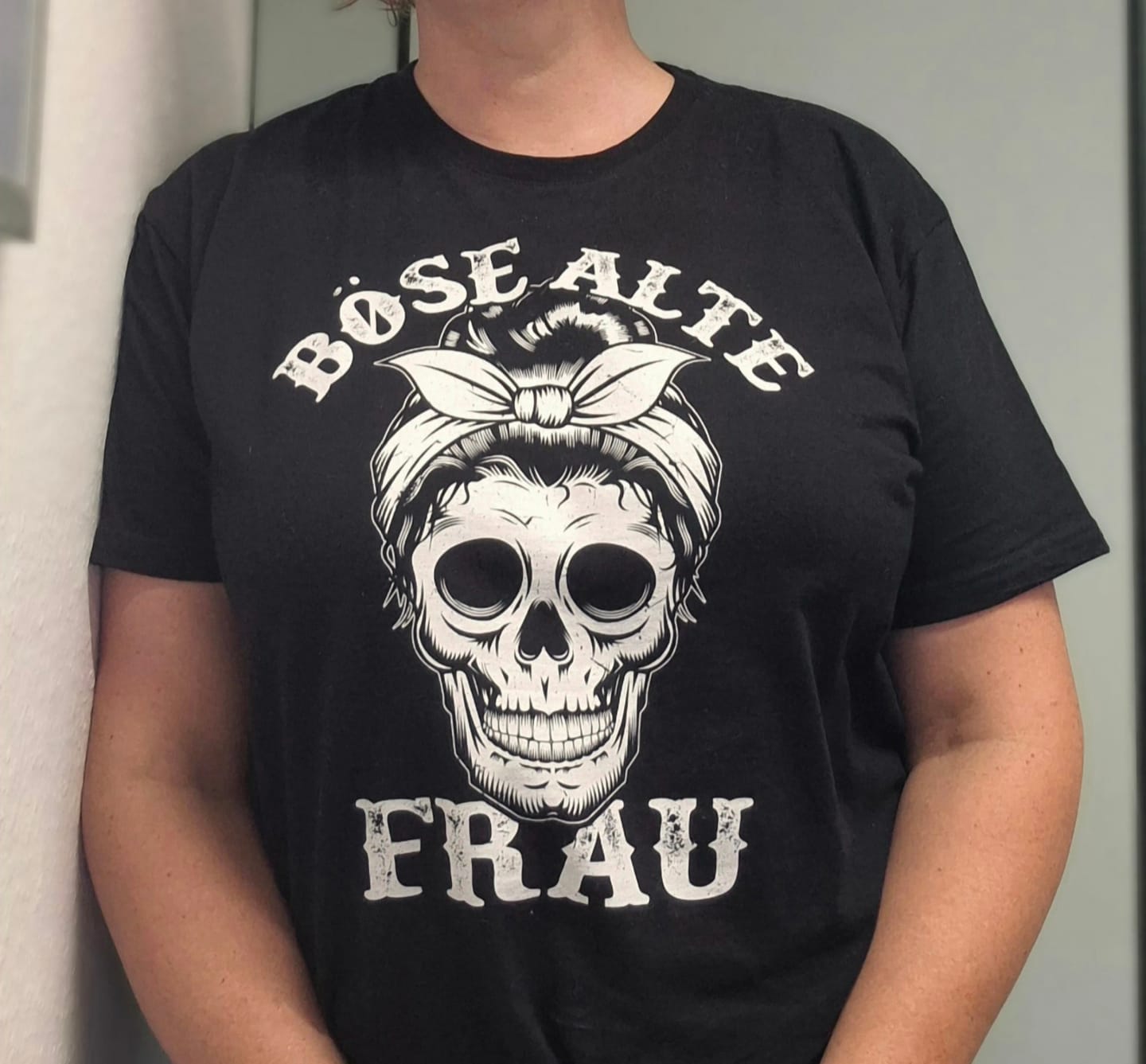 Customer photo review of Böse alte Frau - Damen T-Shirt