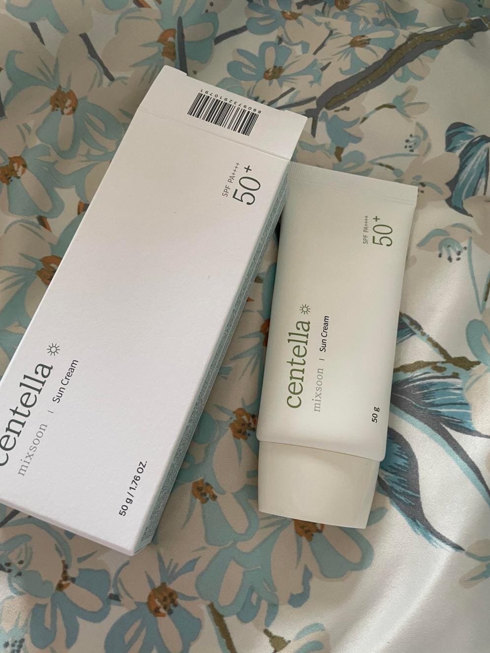 Customer photo review of MIXSOON - Centella Sun Cream SPF 50+ PA++++ 50 GR | Protector Solar