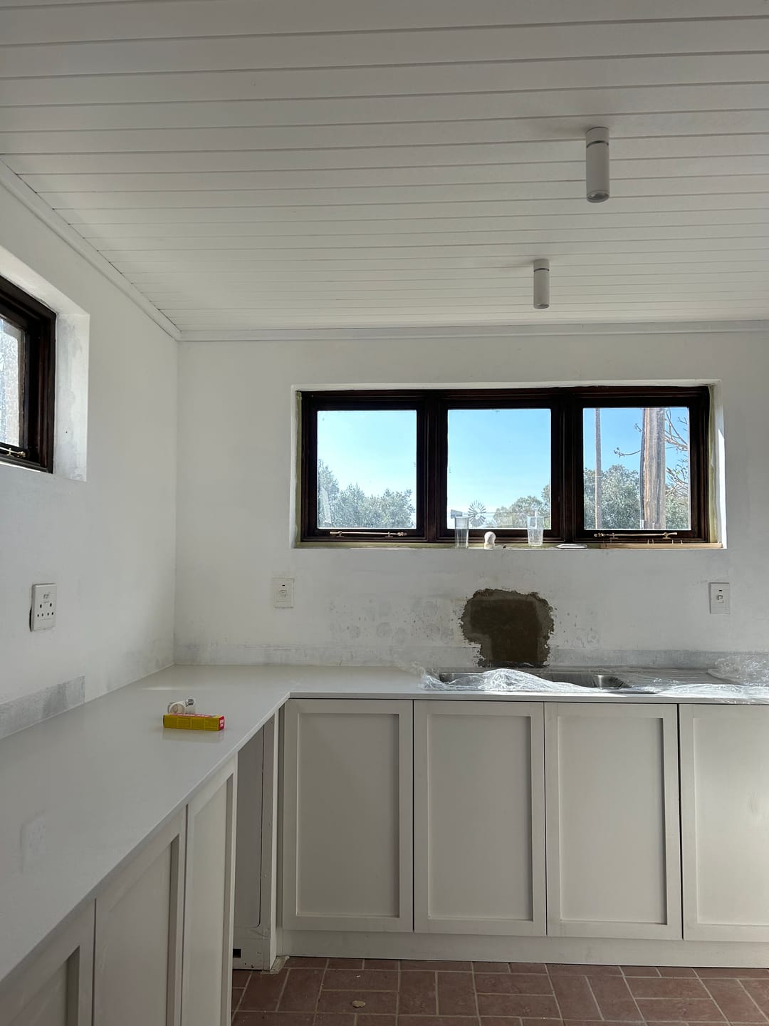 Customer photo review of Kaapstad Black | Gold |White Adjustable Ceiling Surface Spot Light