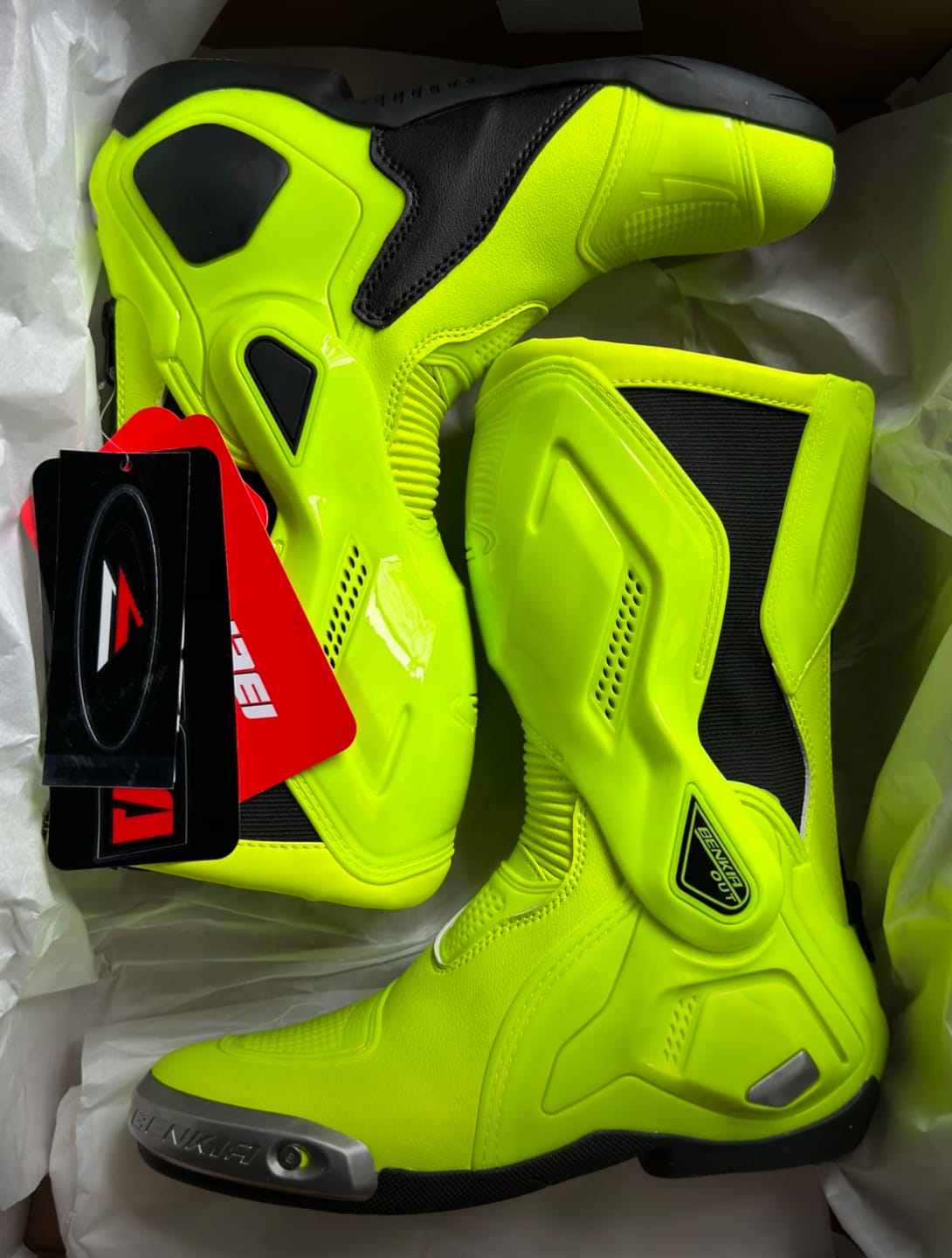 Customer photo review of Allgoal Motorcycle Riding Boots Green