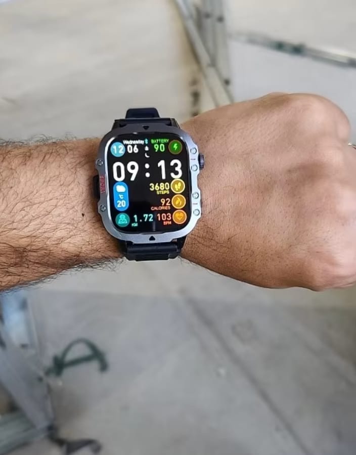 Customer photo review of Invictus Ultra Smartwatch