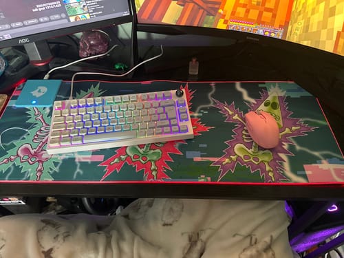 Customer photo review of Spongebob P1 -  Patrick's Skeleton Mousepad (L)