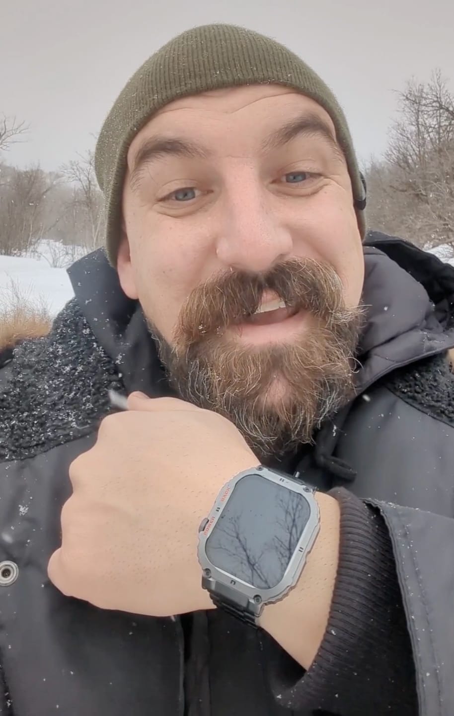 Customer photo review of Invictus Ultra Smartwatch