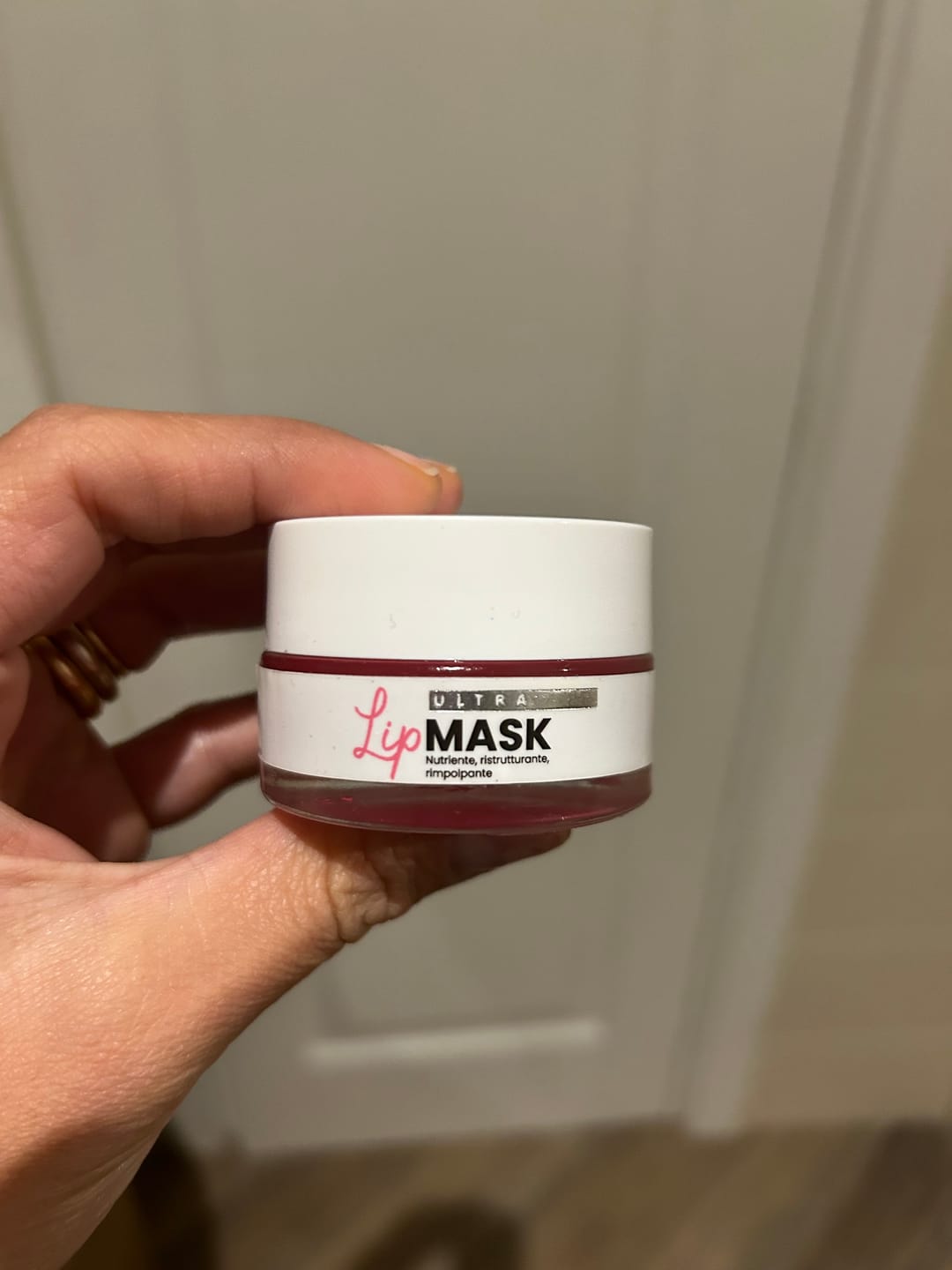 Customer photo review of Ultra Lip Mask