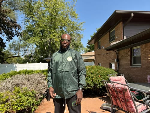 Customer photo review of I AM Windbreaker (S-2XL)