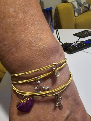 Customer photo review of CROSS – “DON'T STOP BELIEVING”