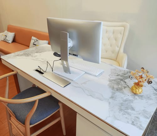 Customer photo review of Modern High-End Office Desk Executive Desk