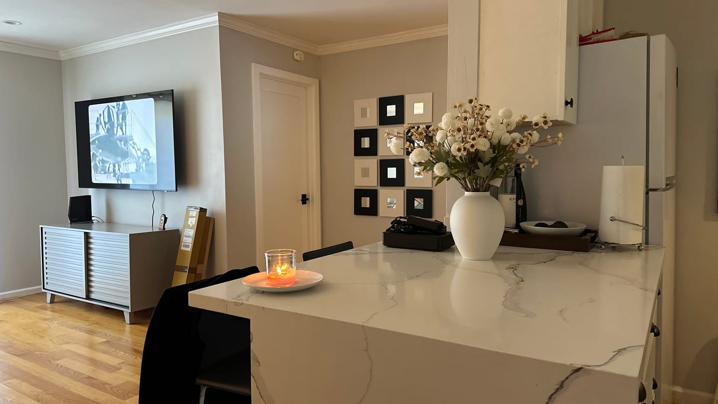Kundenbewertung mit Foto zur Vase „Ella“ – Mattweiß