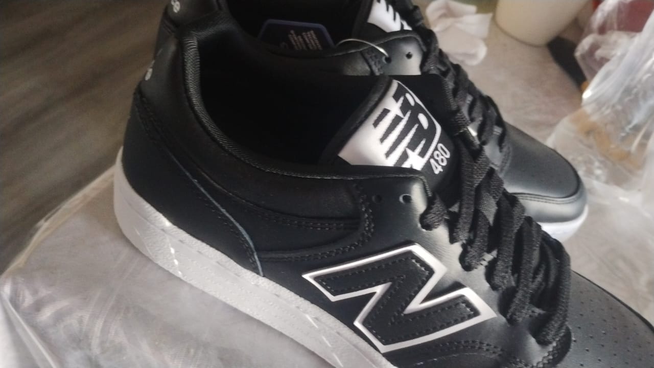 Customer photo review of Zapatilla New Balance 480 L Hombre Negro