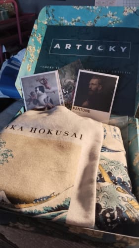 Customer photo review of The Great Wave off Kanagawa Omuz Çantası