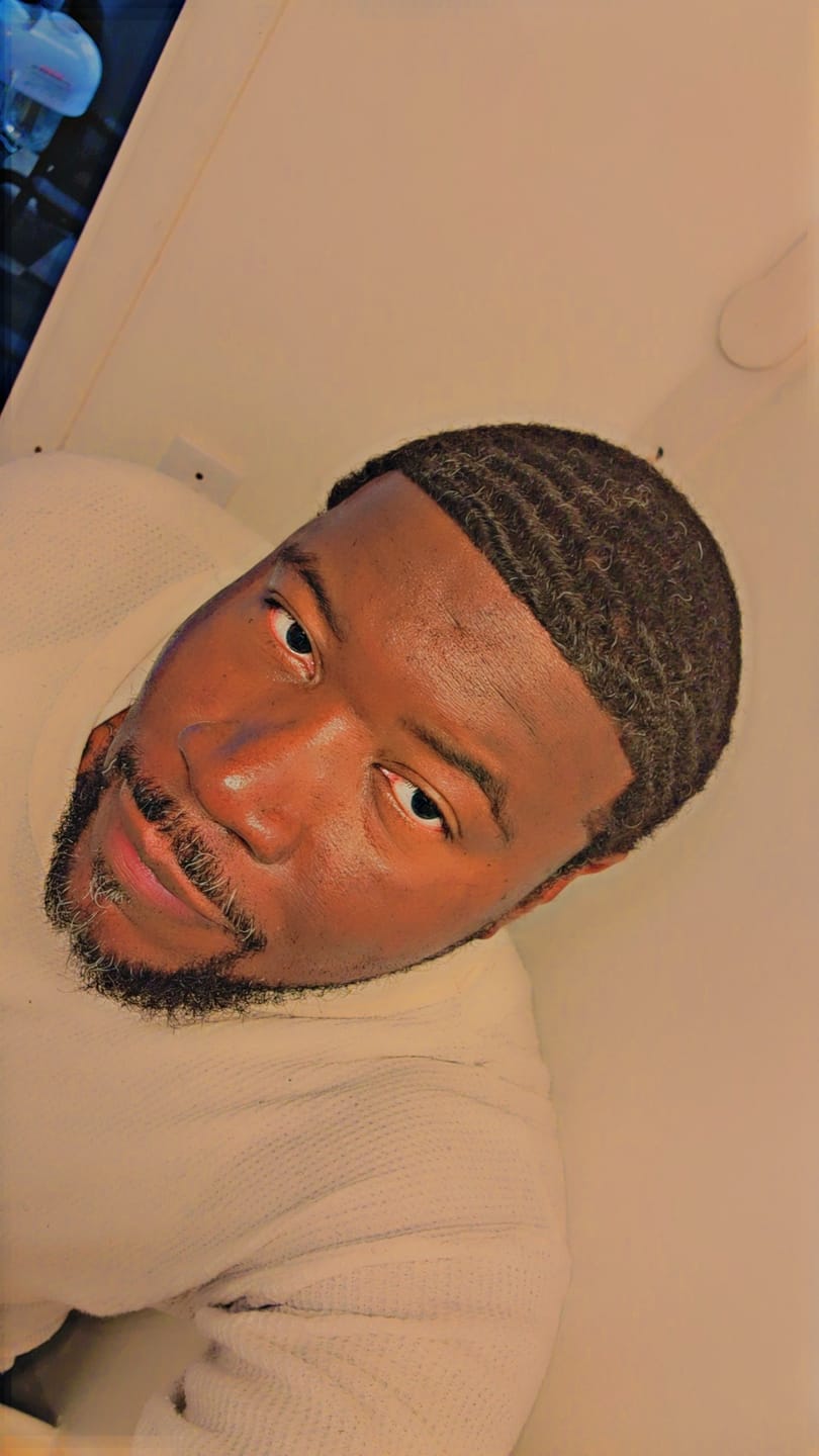 Customer photo review of Hair Growth Oil 2oz Premium Quality