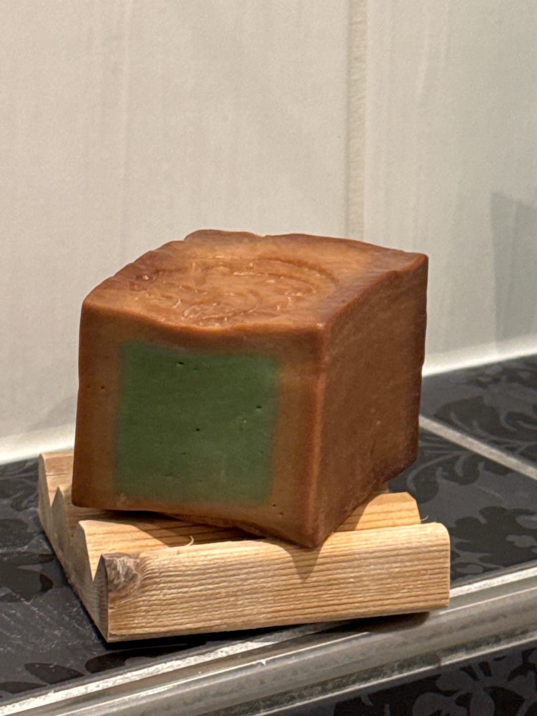 Customer photo review of Olive & Laurel Aleppo Soap 15% (200g)